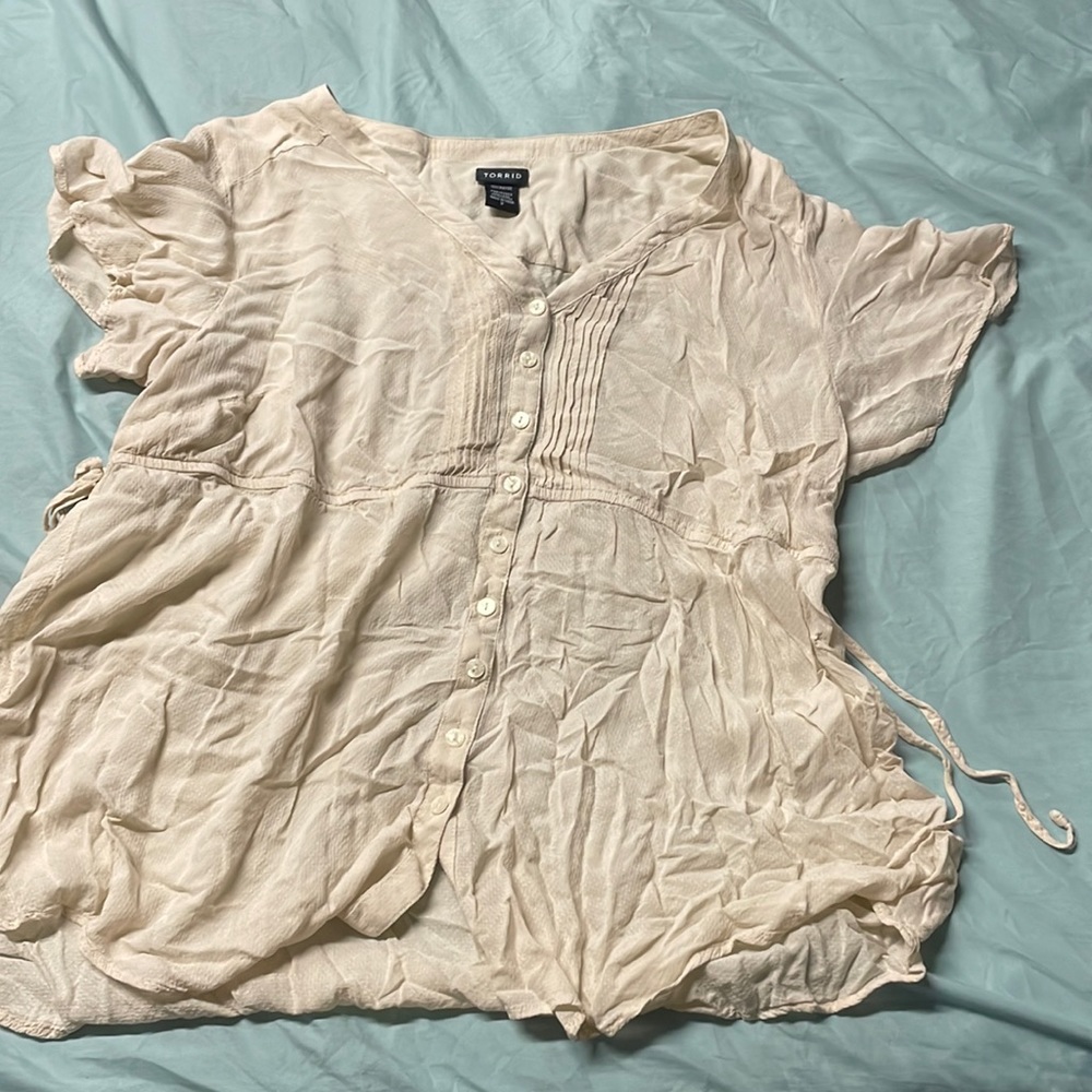 Cream dress shirt!